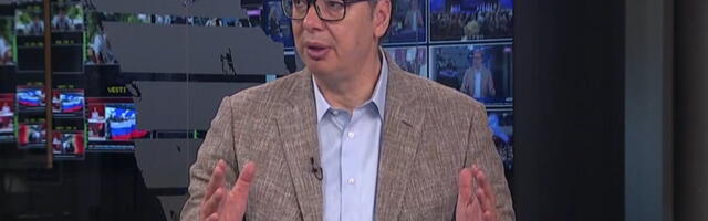 "ČESTITAM NAŠEM NARODU NA KiM" Vučić o rezultatima izbora: Neverovatnom većinom potvrdili su gde vide sebe i svoju zemlju