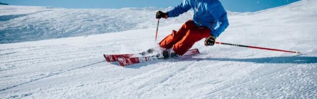DA LI JE MOGUĆE DA VODA OVOLIKO KOŠTA? Gost restorana na Kopaoniku objavio račun, ljudi ga razapeli "Ma, samo se dokazuješ da imaš para!"