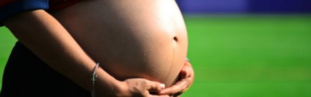 ŠOK! KORONA OSTAVLJA OVU POSLEDICU NA TRUDNICE! Novo otkriće uzburkalo javnost!