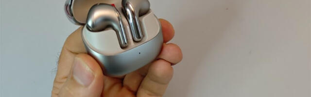 Test: Xiaomi Buds 5 – Odlične open ear slušalice