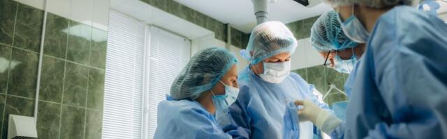 ČUDOM PREŽIVEO Čoveku metalna šipka probila telo, lekari ga krpili satima: Spisak povreda je JEZIV