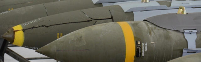 Вашингтон наоружава Израел: 12.000 бомби за рат са Ираном