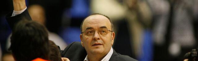 Najpotresniji oproštaj od Duleta Vujoševića: Voli te tvoj kumić Vuk