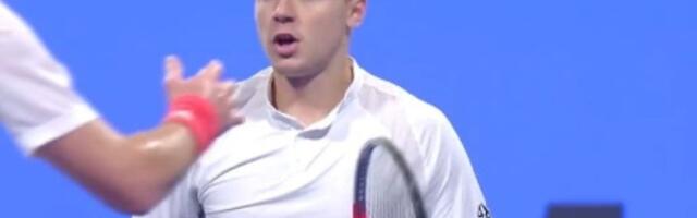 Jezive scene! Horor za Međedovića pri meč lopti, jedva je izdržao (VIDEO)