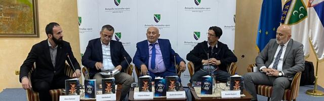 Organizirana promocija knjige “Živi plamen poezije”