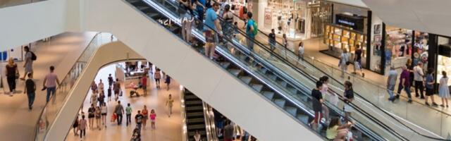 Oglasila se sirena: Evakuisan "Ada Mall" (VIDEO)