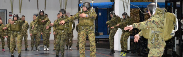 Osnovna padobranska obuka vojnika na služenju vojnog roka