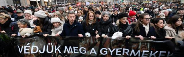 Orbanov rival predvodio proteste zbog zlostavljanja dece u institucijama za maloletnike