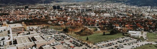 NAŠLA KOVERTU SA PARAMA NA ULICI, PA JE STAVILA U TORBU: Sada je uhapšena