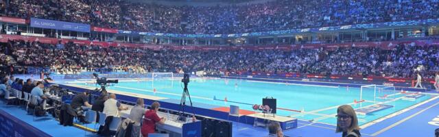 Spektakl u Areni može da počne – Srbija i Mađarska u borbi za zlato (VIDEO)