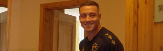 Zavirite na trening crveno-belih iz perspektive Bruna Duartea: Nova emisija Zvezdinog serijala dočaraće vam radni dan brazilskog napadača /VIDEO/