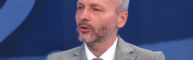 JOŠ JEDAN BLOKADER IZ REDOVA OPOZICIJE POZIVA NA NASILJE! Aleksandar Olenik: "Nakon završetka brojanja glasova moramo da izađemo na ulicu" (VIDEO)