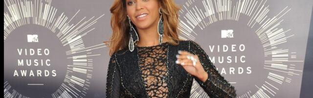 Poznata srpska pevačica šila haljinu za Bijonse: "Radila je u tri smene, padala od posla"