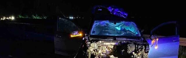 MLADIĆ (20) STRADAO KOD KRALJEVA: Automobil smrskan do neprepoznatljivosti, u vozilu bile još dve osobe (FOTO)