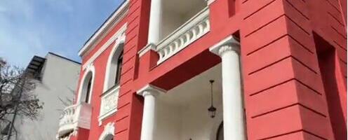 Košta kao 50 prosečnih stanova, a unutra kao u dvorcu: Evo kako izgleda vila na Vračaru od 2,2 miliona € (VIDEO)