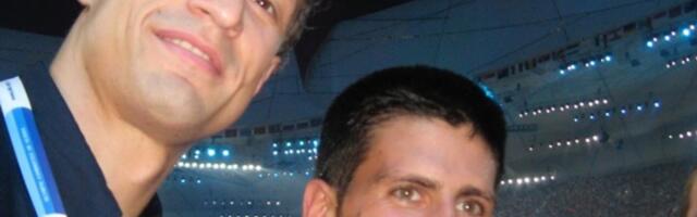 Kad se legenda pokloni najvećem: Miljković objavio sliku sa Đokovićem, Srbija priča o rečima koje je napisao /FOTO/