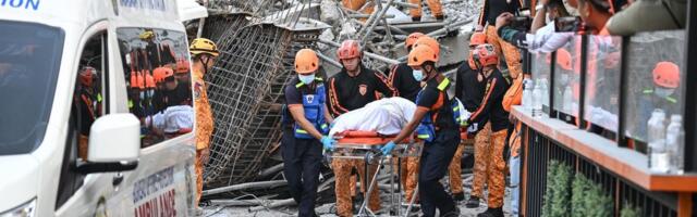 Užas na Filipinima: Zgrada se srušila kao kula od karata, spasioci traže preživele