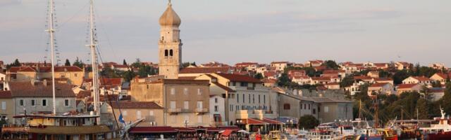 Ženu udario grom dok je nosila suncobran: Drama u Hrvatskoj
