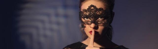 Najduža scena seksa ikada! Skinula se gola, pa priznala: Polomili smo nameštaj (FOTO)