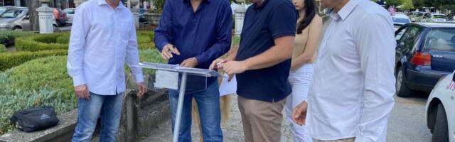 Kragujevačka inicijativa pita tri ambasade o tvrdnjama naprednjaka da Srbiji preti agresija ako ne prihvati litijum