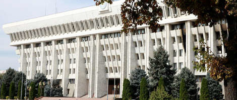 Vanredno stanje u Kirgistanu, vojska na ulicama Biškeka