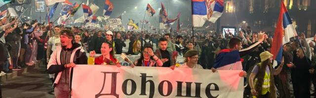 I niški studenti, profesori i srednjoškolci učestvuju u maršu do Novog Sada pred 1. novembar