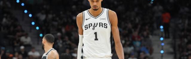 KONAČNO! Bilo je i vreme - povratak Viktora Vembanjame na teren!