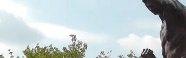 Украдена статуа легенде: Нестао споменик најмлађем британском шампиону