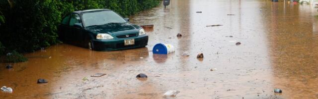 Katastrofa na Havajima: Bujice nosile sve pred sobom, spasioci na terenu