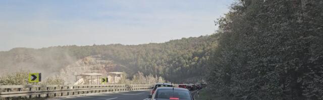 Putevi Srbije apeluju - zbog visokih temperatura i povećanog inteziteta saobraćaja oprez u vožnji