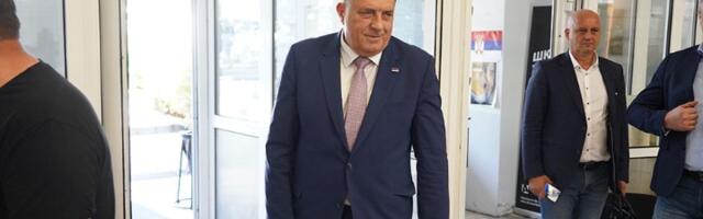 Dodik OSUĐEN: Godinu dana zatvora i šest godina zabrane bavljenja politikom!