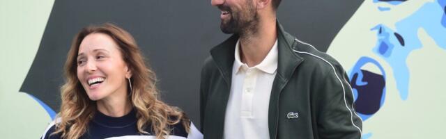Jelena Đoković TRUDNA, Novak joj mazi stomak: Slika obišla svet FOTO