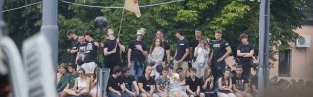 Pukla tikva! Tajni zapisnik otkriva brutalne sukobe među blokaderima - sastanci pretvoreni u obračune (FOTO)