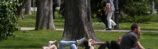 Kazne do 600.000 evra: Španija zabranjuje pušenje na terasama i plažama