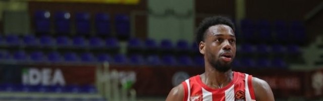 ZVEZDIN AMERIKANAC OSEĆA LJUBAV NAVIJAČA! Znao sam gde dolazim!