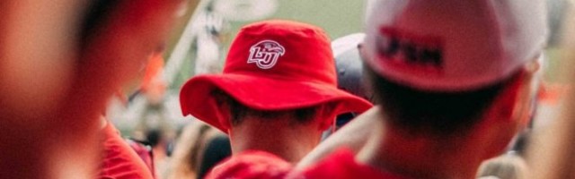 ŽENE, BUDITE OPREZNE KAD VAM MUŽEVI KADŽU DA IDU NA FUDBAL! Ova je svog otkrila i ne piše mu se dobro