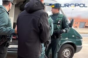 Шпанија, украјинске избеглице експлоатисане у илегалним фабрикама дувана