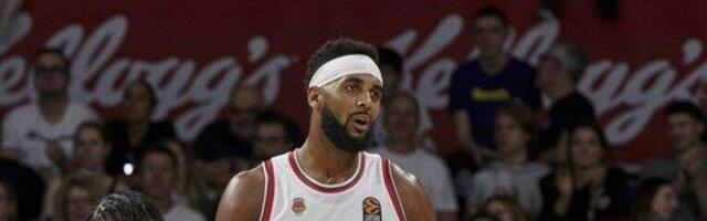 FINTA VALENSIJE: Brendon Dejvis IPAK IGRA protiv Crvene zvezde!?