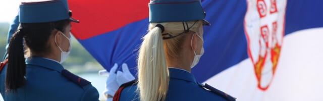 Dan pobede nekad i sad: Slika kao dokaz posrnuća za 50 godina (FOTO)