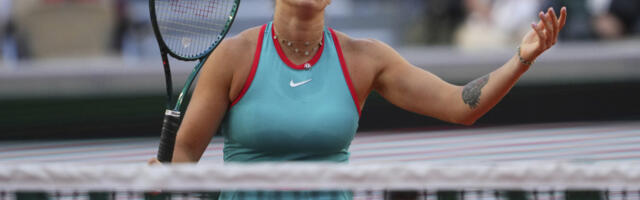 SABALENKA OTKRILA DETALJE RAZGOVORA SA JELENOM: "Izgubi kontrolu, bori se sa privatnim problemima"