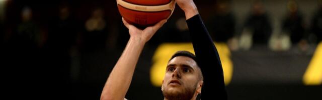 Srbija ima devet života u ovim kvalifikacijama: Pala je i BiH! Košarka u senci gnusnog navijanja/VIDEO/