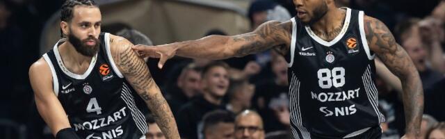 Misteriozna poruka Tajrika Džonsa - zabranio je komentare (VIDEO)