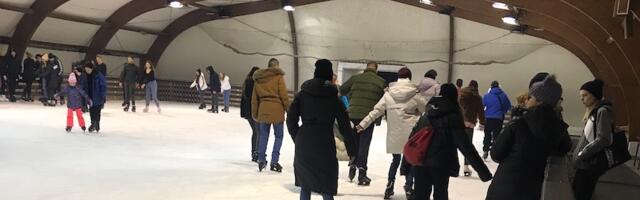 Umesto novogodišnjeg dočeka, mesec dana besplatnog klizanja u Prokuplju