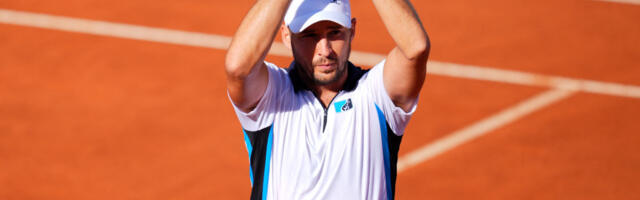 Dušan Lajović sav u koncima napustio bolnicu: Ustanovljena mu kontuzija lica i ruptura mišića