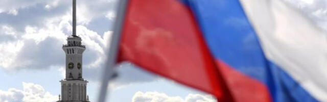 Москва уложила протест Финској због паљења руске заставе у Хелсинкију