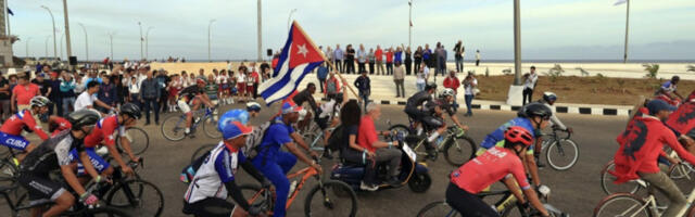 У Хавани одржан протест због забране Вашингтона за извоз горива на Кубу