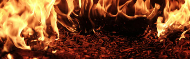 Radnik preminuo u požaru, tri osobe izvučene: Gori baraka Geološkog instituta kod Plavog mosta