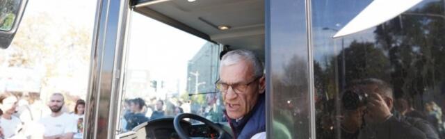 Jezive kletve Andreju Vučiću! Jaćimović šokirao skandaloznom objavom - usledile još gore poruke (FOTO)