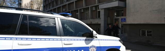 Dvojica mladića izbodena na proslavi punoletstva u Kragujevcu, traga se za napadačem