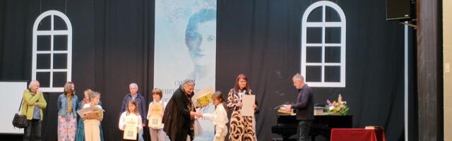 Veliki uspeh kragujevačkih recitatora na Republičkom takmičenju u Valjevu